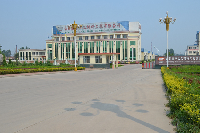 提供高速精密滑板注塑機(jī)